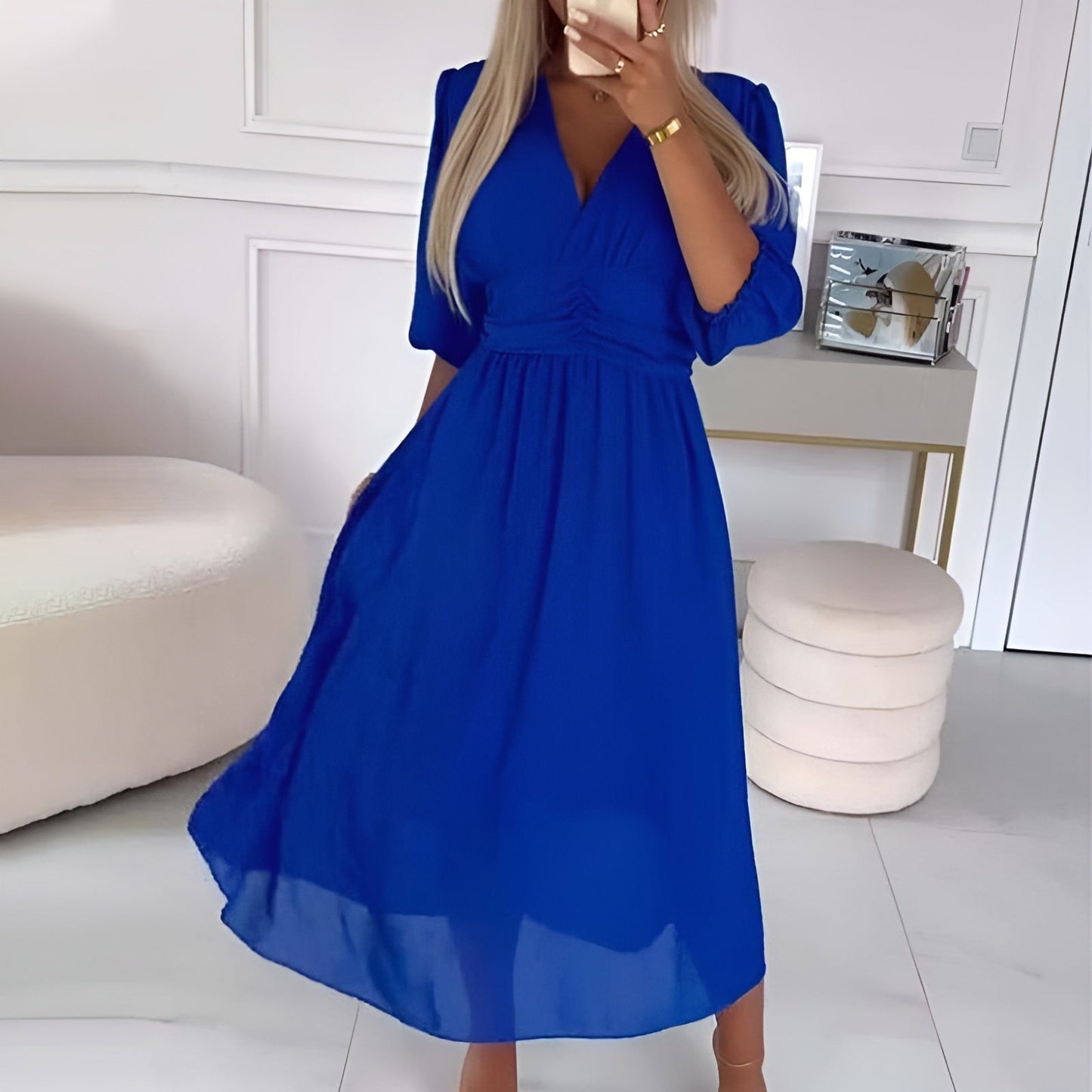 Sofia™ – Elegant omslagskjole med tidløs stil