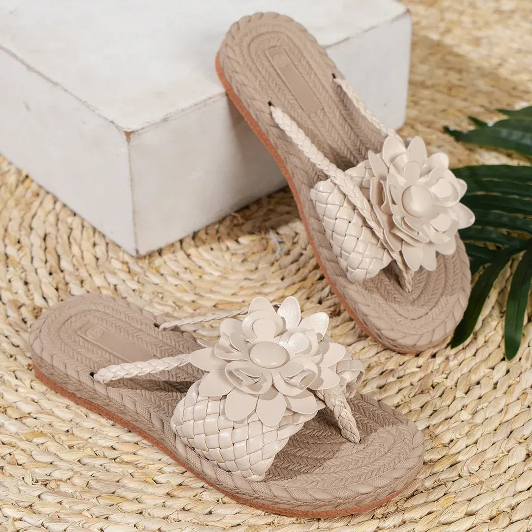 Wilma™ - Stilige, blomstrete sandaler