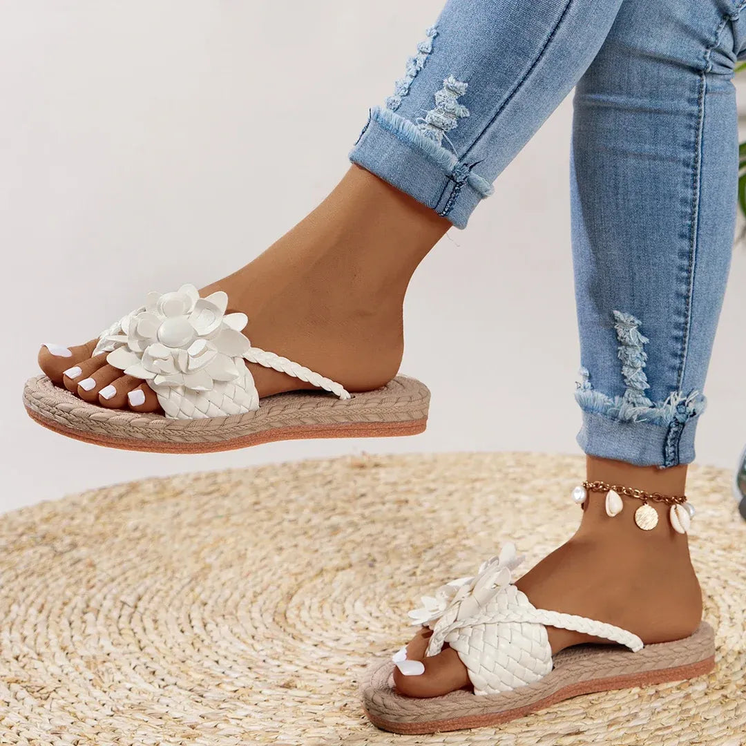 Wilma™ - Stilige, blomstrete sandaler