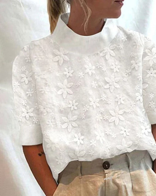 Olina™ - Brodert bluse
