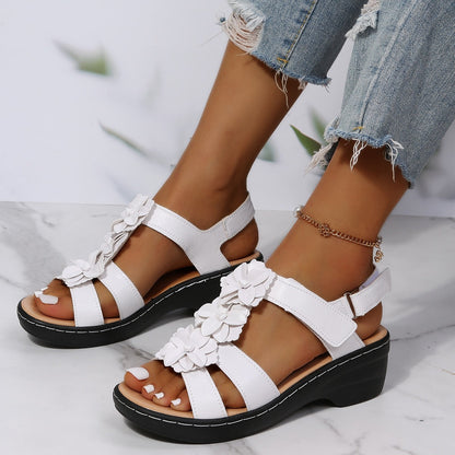 Orina™ - Stilige, blomstrete sandaler