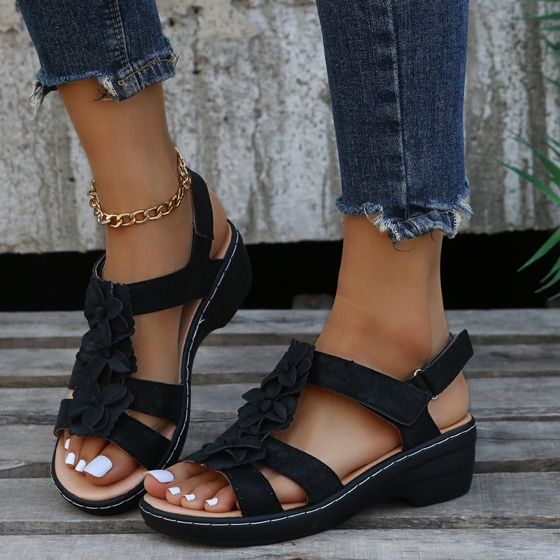 Orina™ - Stilige, blomstrete sandaler