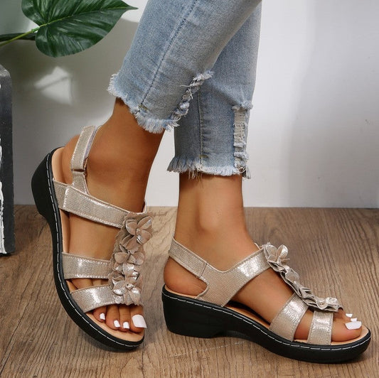 Orina™ - Stilige, blomstrete sandaler