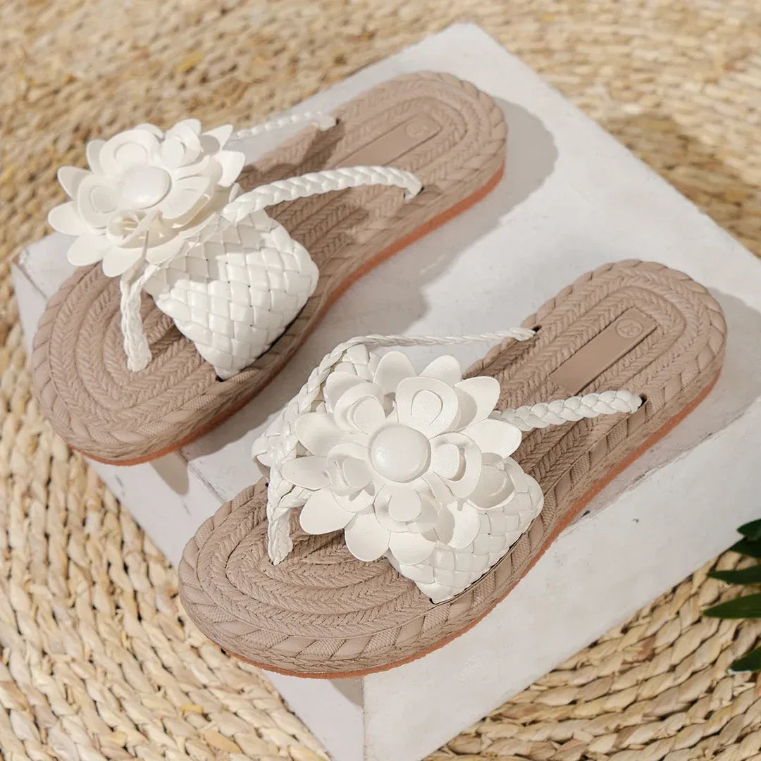 Wilma™ - Stilige, blomstrete sandaler